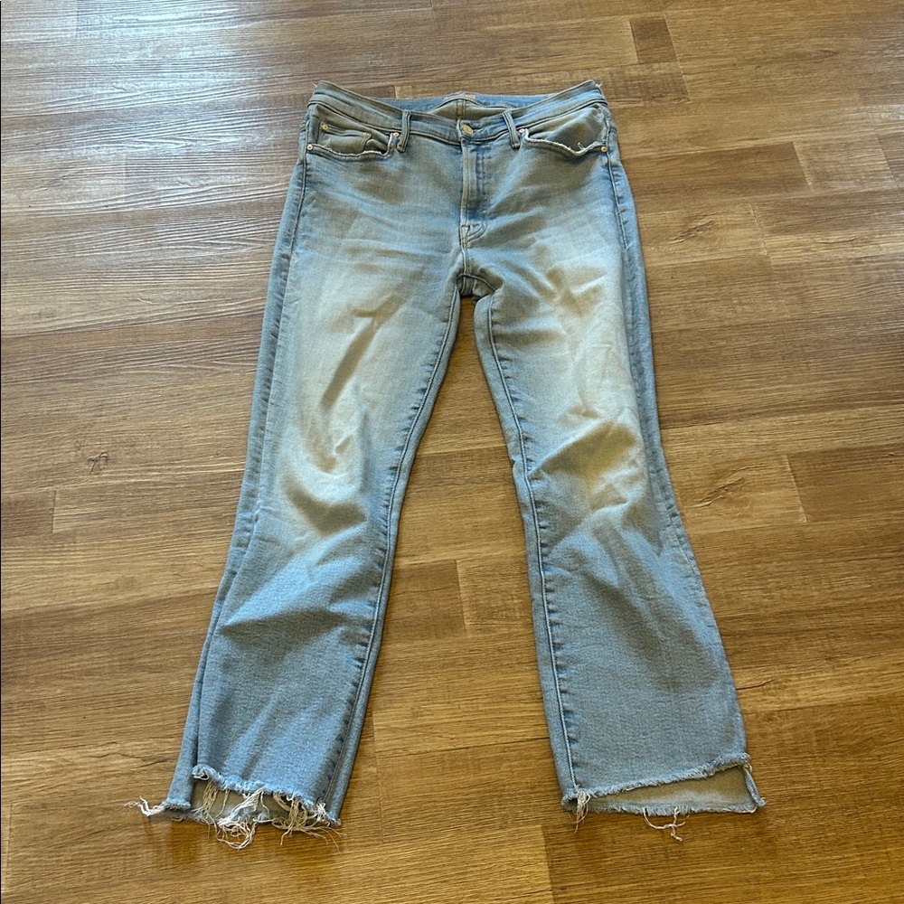 Mother - Insider Crop Step Fray Jean - Picture 2 of 8